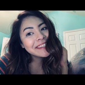 Meet your Posher, Cindy